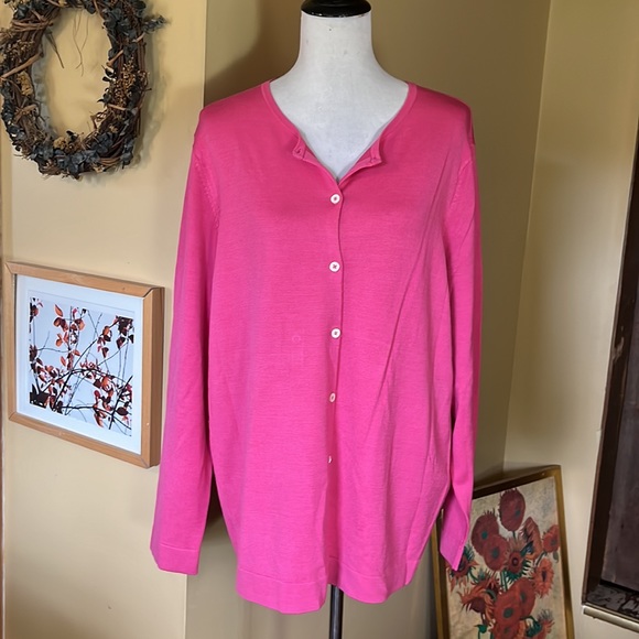 RALPH LAUREN Size 3X Barbie Pink
Cardigan Logo button Front Silk-Blend $138 - Picture 2 of 12
